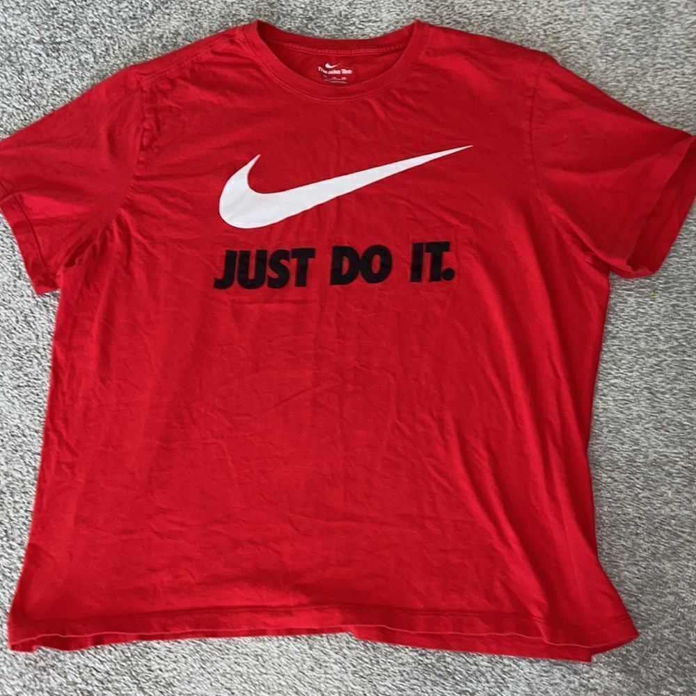 Nike swoosh red Dri Fit basketball football T shirt 🏀 JDI Just do It tee shirt